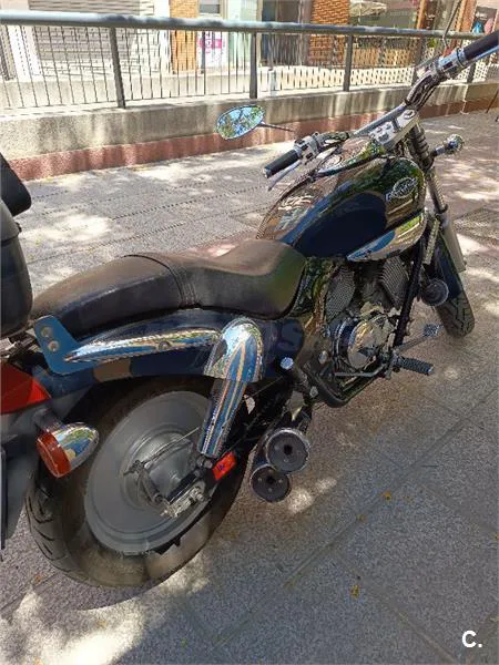 Kymco Venox 250 – Vista 2