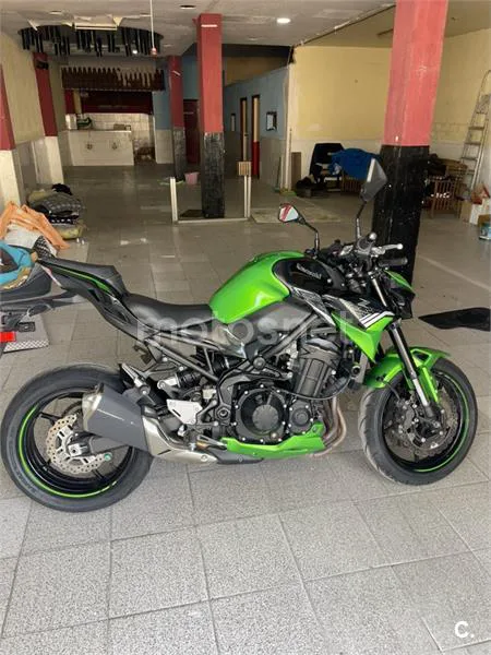 Kawasaki Z900 – Vista 2