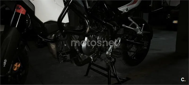 Benelli TRK 502 – Vista 5
