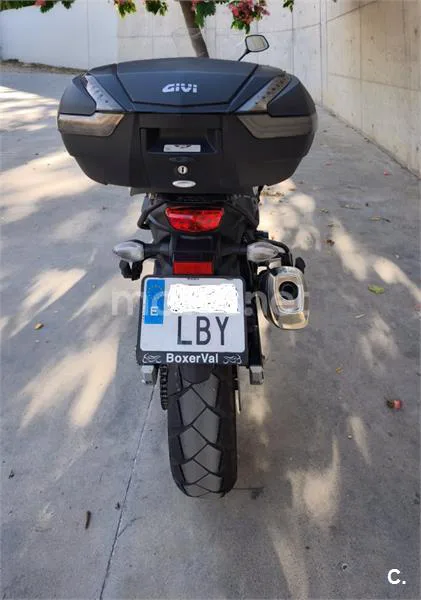 Suzuki V-Strom 650 XT – Vista 5