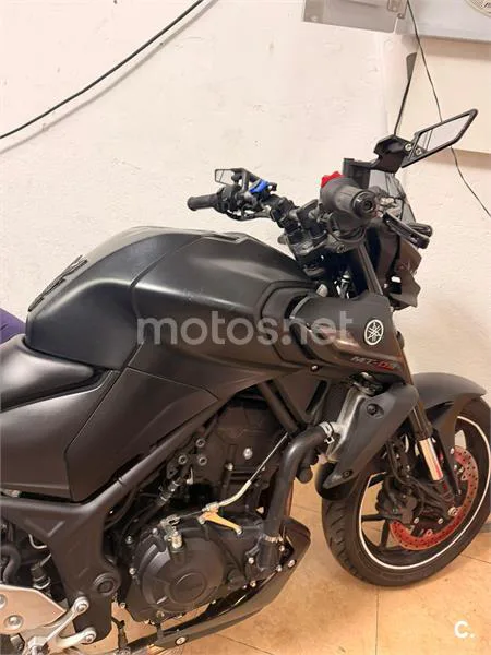 Yamaha MT-03 – Vista 3