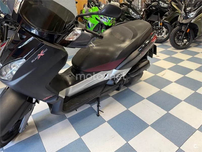Yamaha XMAX 125 – Vista 12