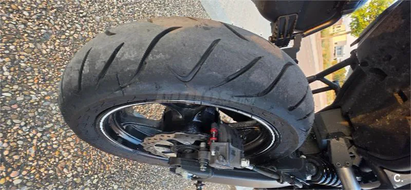 Kawasaki Versys – Vista 6