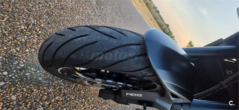 Kawasaki Versys – Vista 7