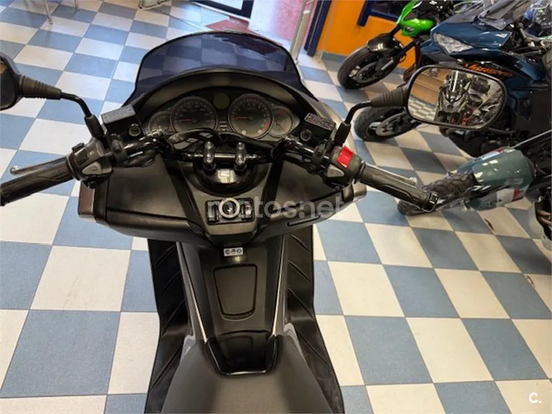 Honda Forza 300 – Vista 16