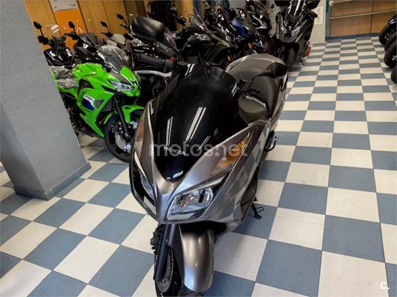 Honda Forza 300 – Vista 6