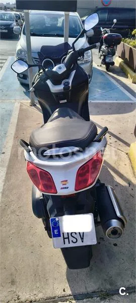 Yamaha XMAX 250 – Vista 3