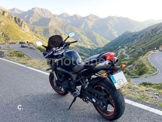 Yamaha FZ6 S2 2700 € 2008 Barcelona - 1