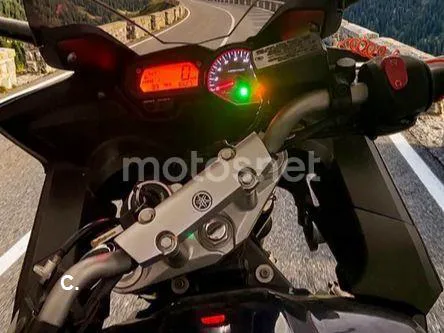 Yamaha FZ6 S2 - Vista 3