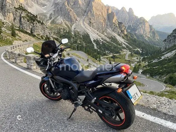 Yamaha FZ6 S2 - Vista 5