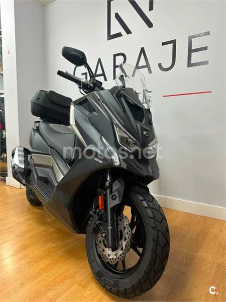 Kymco DTX 125 – Vista 8