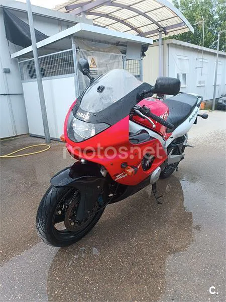 Yamaha YZF 600 Thundercat – Vista 3