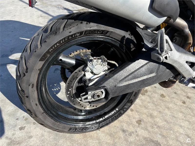 Ducati Monster 696 – Vista 7
