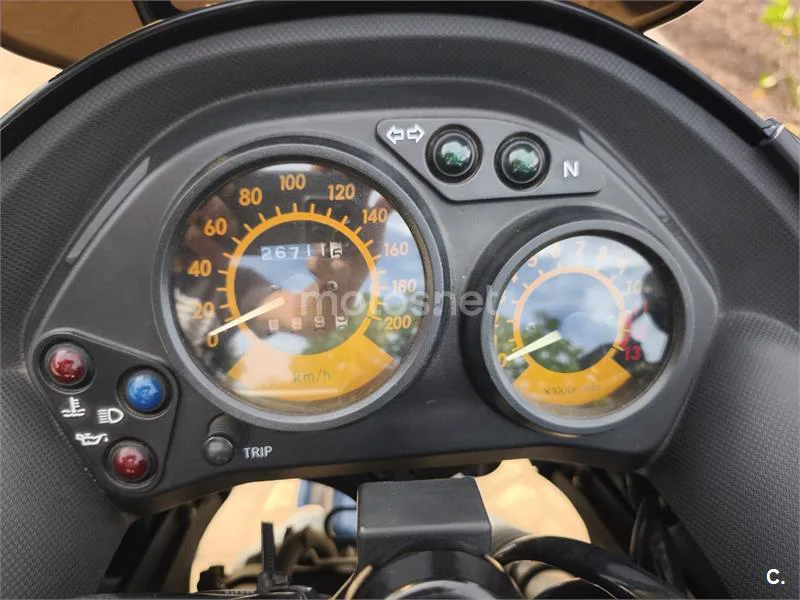 Kawasaki KLE500 – Vista 7