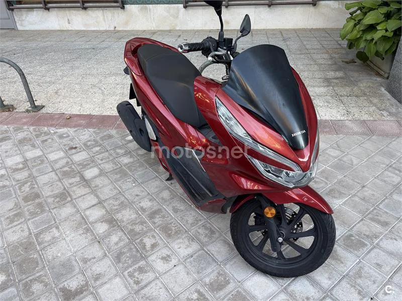 Honda PCX 125 – Vista 5