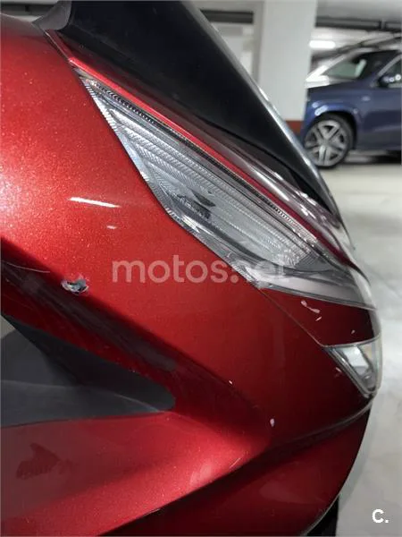 Honda PCX 125 – Vista 6