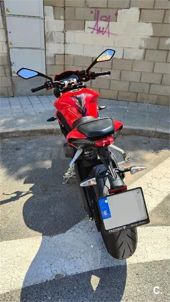 Triumph Street Triple – Vista 5