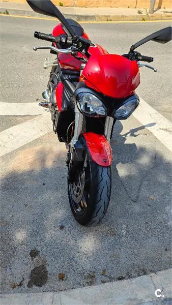 Triumph Street Triple – Vista 7