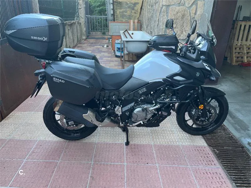 Suzuki V-Strom 650 – Vista 8