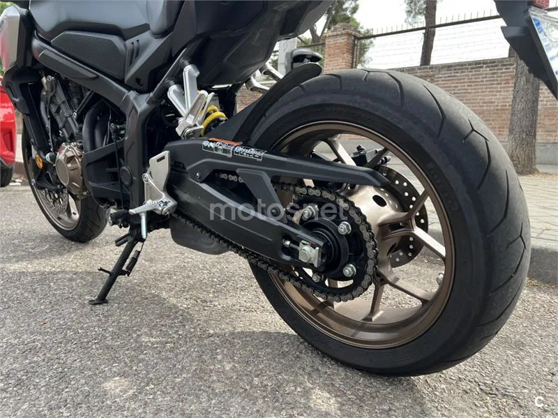 Honda CB 650 R – Vista 6