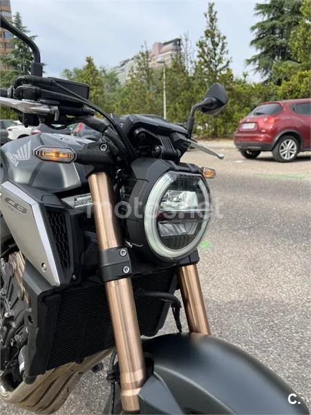 Honda CB 650 R – Vista 7