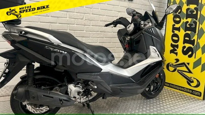 SYM Cruisym – Vista 6
