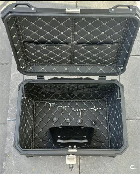Benelli TRK 502 – Vista 13