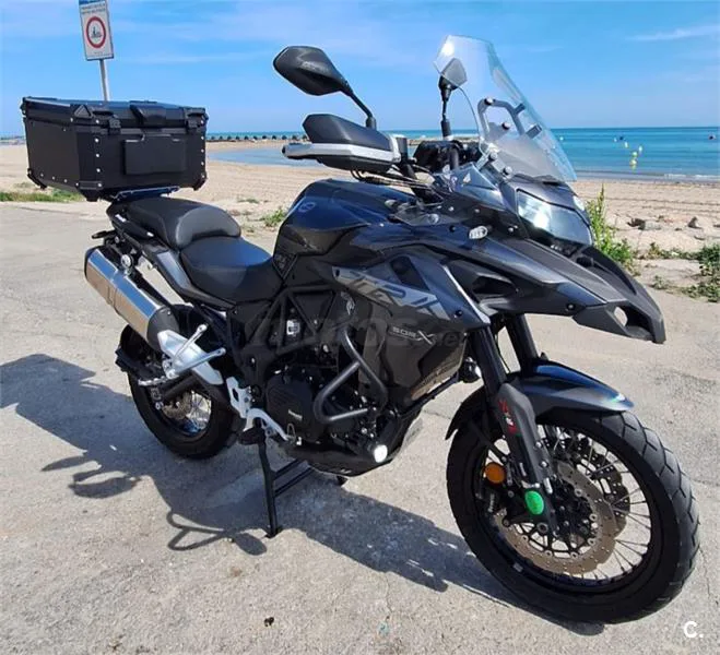 Benelli TRK 502 – Vista 3
