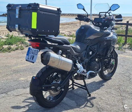 Benelli TRK 502 – Vista 4