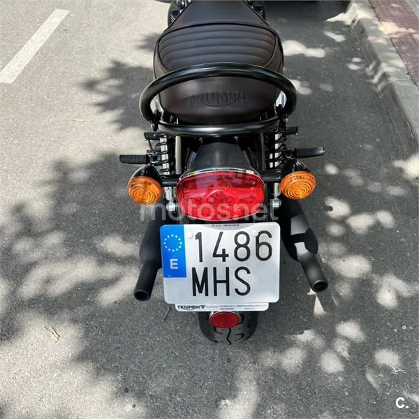 Triumph Bonneville T120 – Vista 3