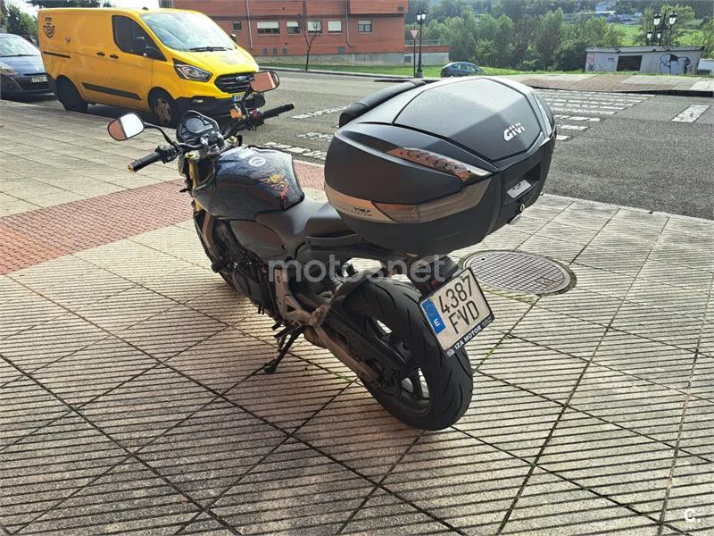 Honda CB 600 F Hornet – Vista 4