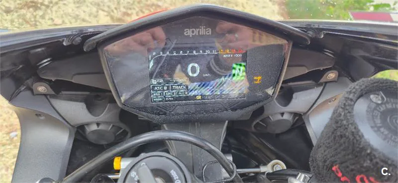 Aprilia RSV4 RR – Vista 5