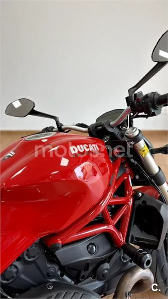 Ducati Monster 1200 – Vista 6