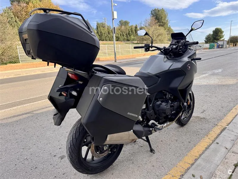 Honda NT1100 – Vista 2