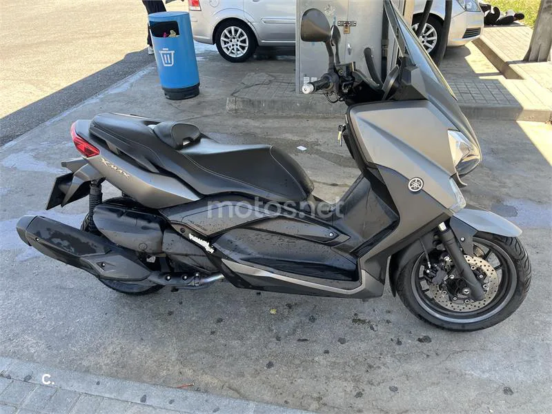 Yamaha XMAX 400 – Vista 2