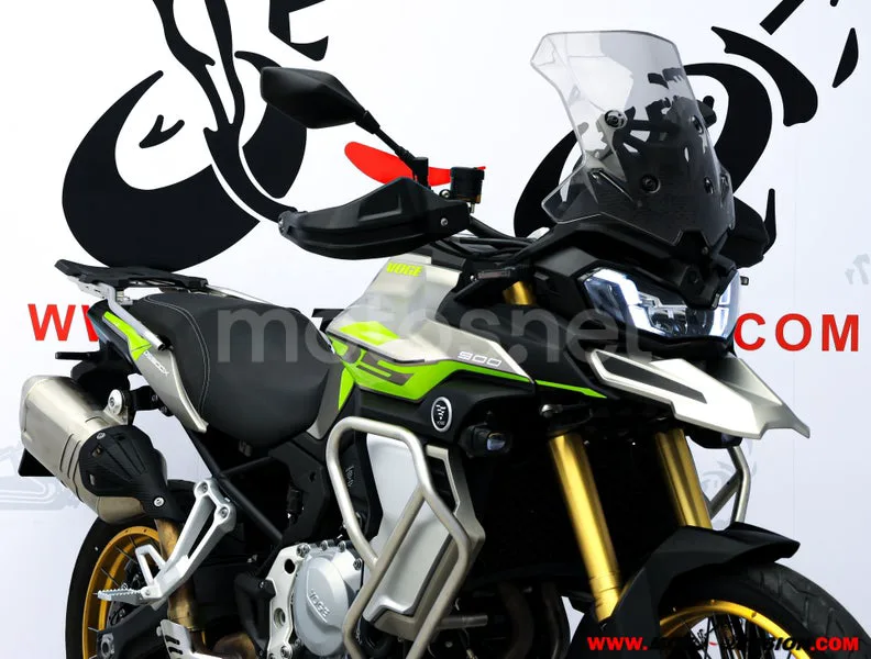 Voge 900 DSX – Vista 4