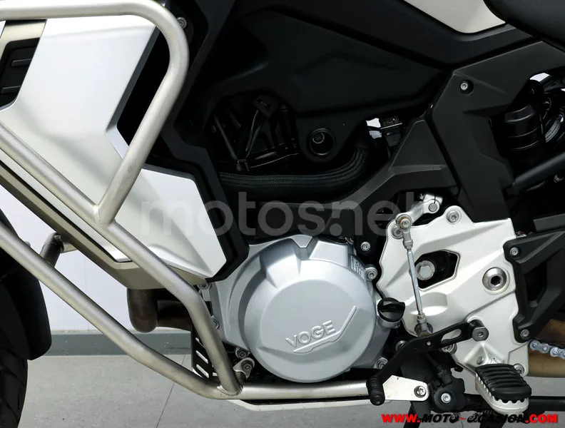 Voge 900 DSX – Vista 10