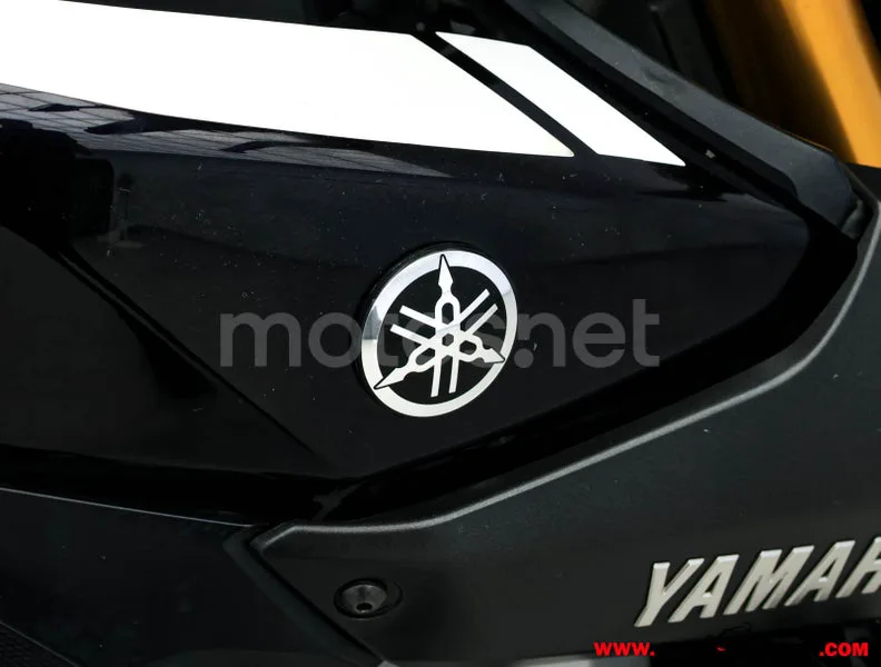 Yamaha MT-09 – Vista 18