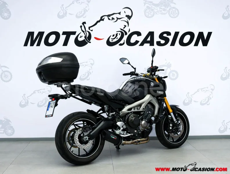 Yamaha MT-09 – Vista 5