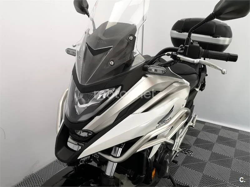 Honda NC 750 X – Vista 16