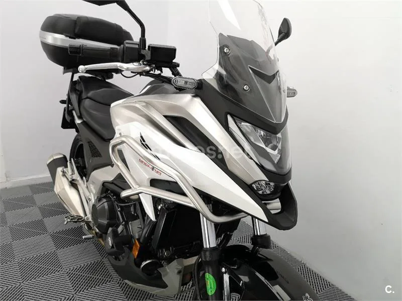 Honda NC 750 X – Vista 3