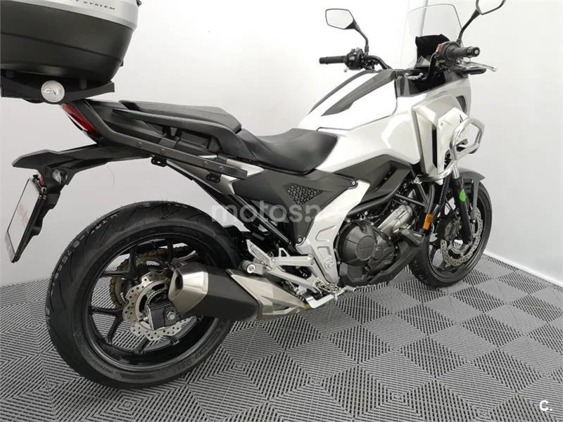 Honda NC 750 X – Vista 4