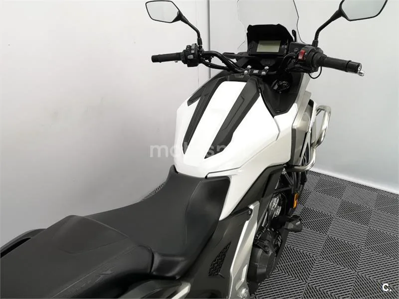 Honda NC 750 X – Vista 7