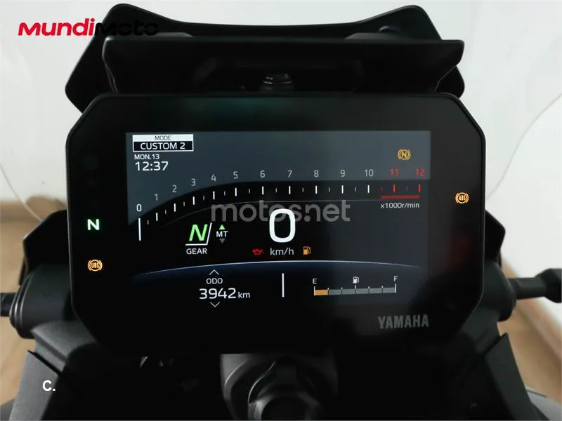 Yamaha Tracer 9 – Vista 12
