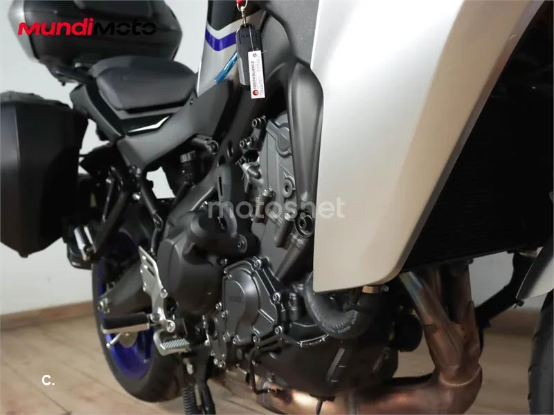 Yamaha Tracer 9 – Vista 17