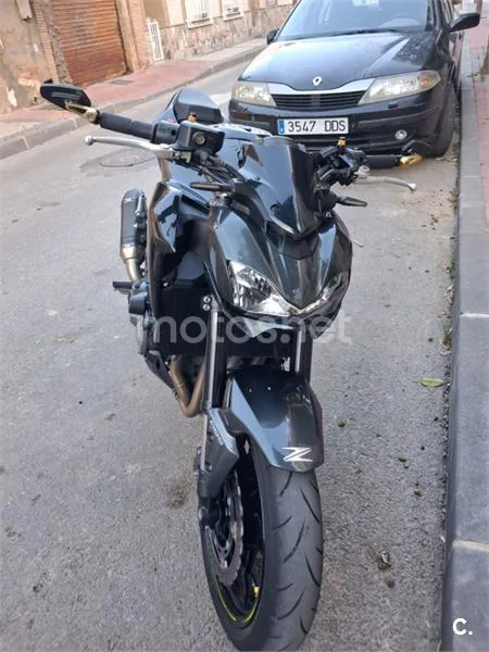 Kawasaki Z900 – Vista 5