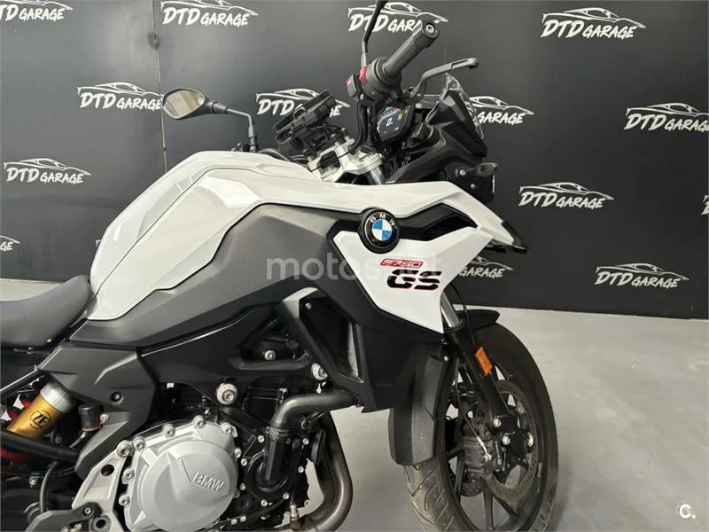BMW F 750 – Vista 6