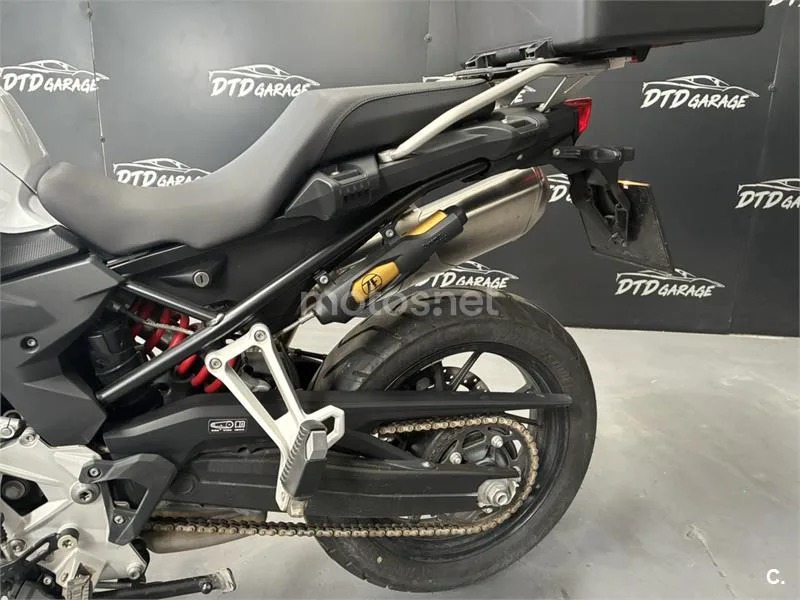 BMW F 750 – Vista 10