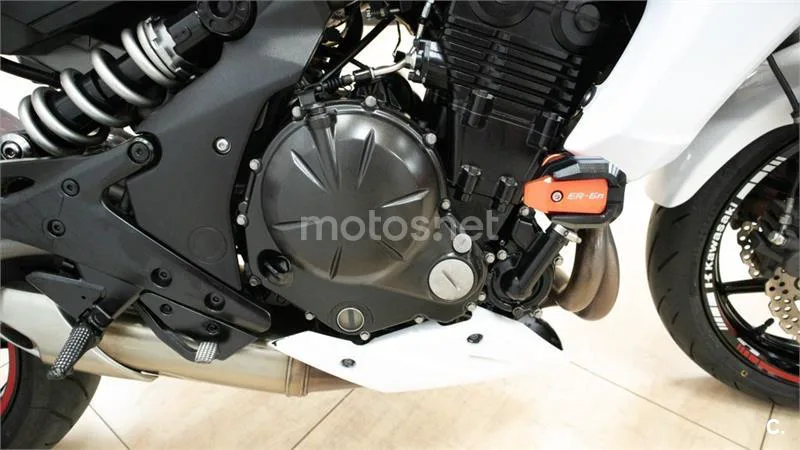Kawasaki ER-6N – Vista 20