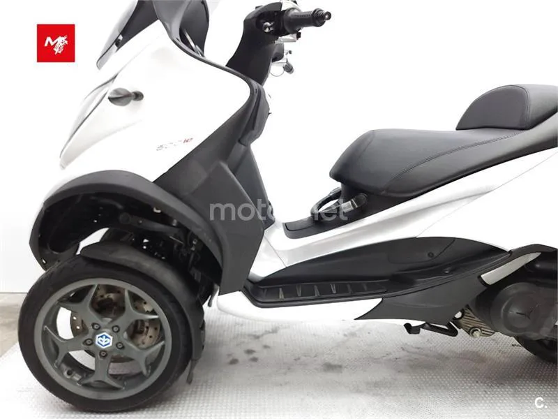 Piaggio MP3 – Vista 18